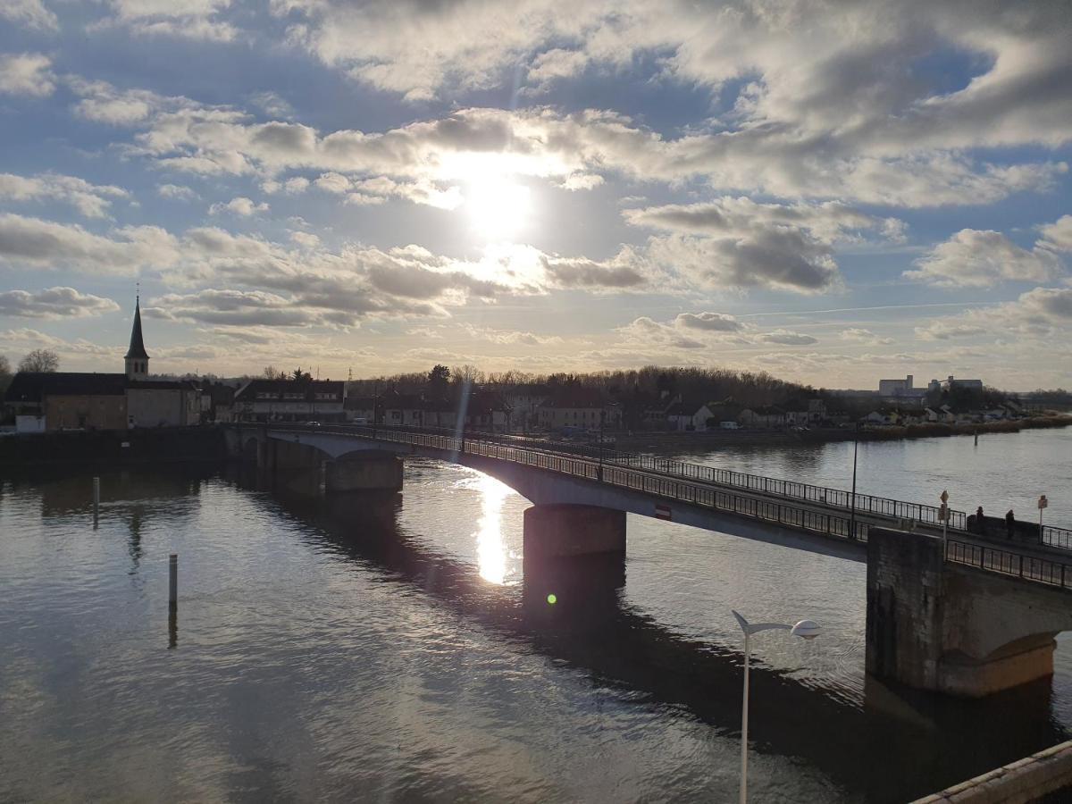 Apartmán La Marion Saint-Jean-de-Losne Exteriér fotografie